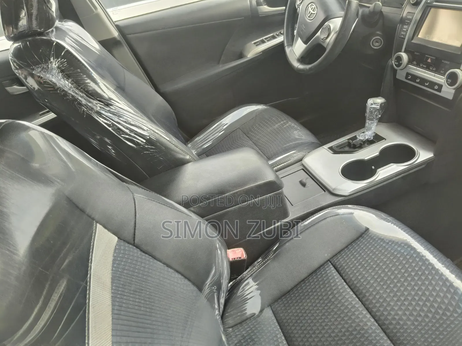 Toyota Camry SE 4dr Sedan (2.5L 4cyl 6A) 2013 Black