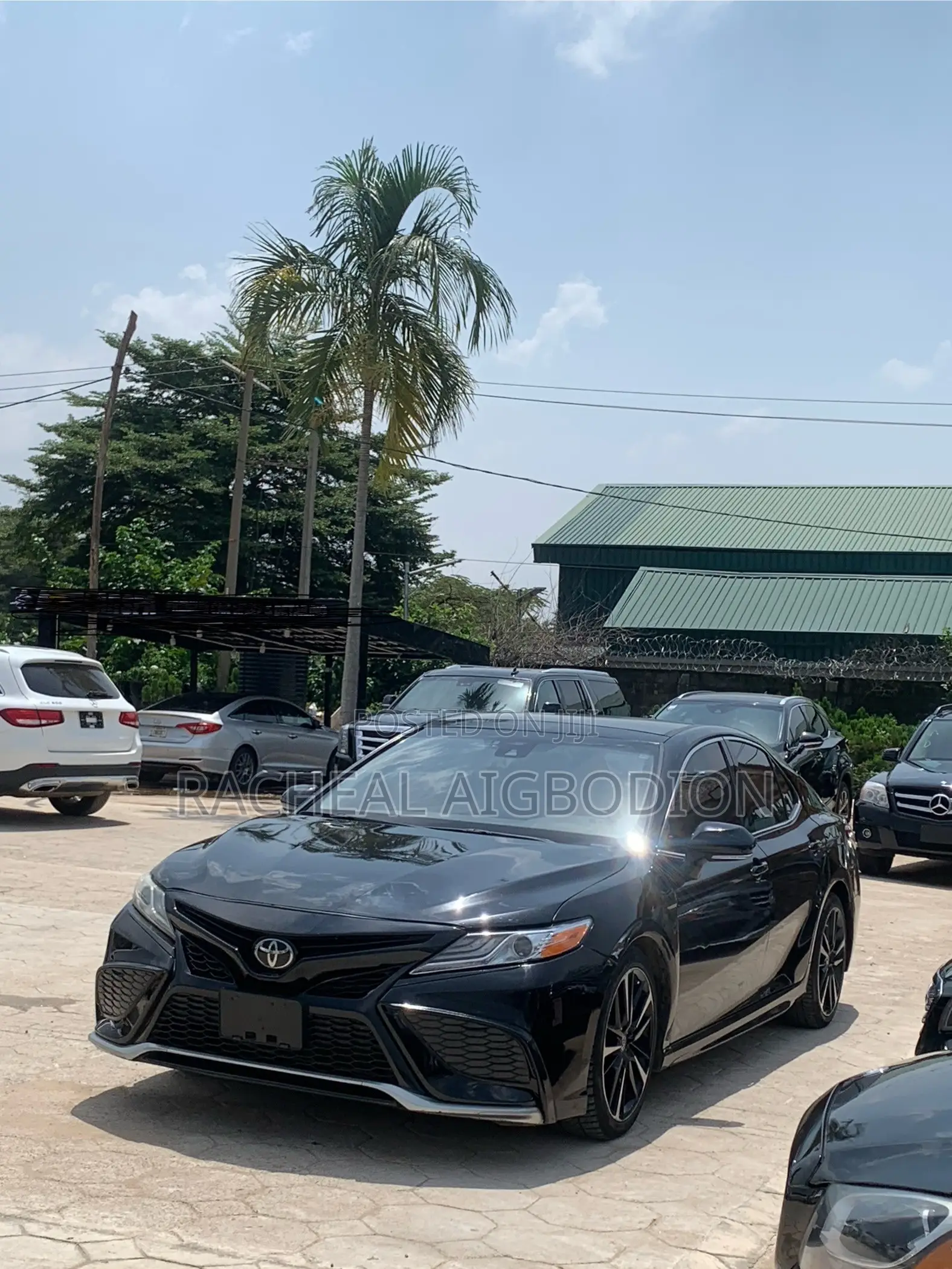 Toyota Camry 2020 Black