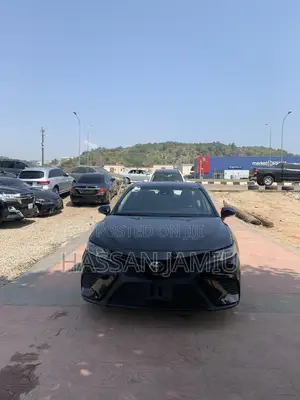 Toyota Camry SE FWD 2020 Black