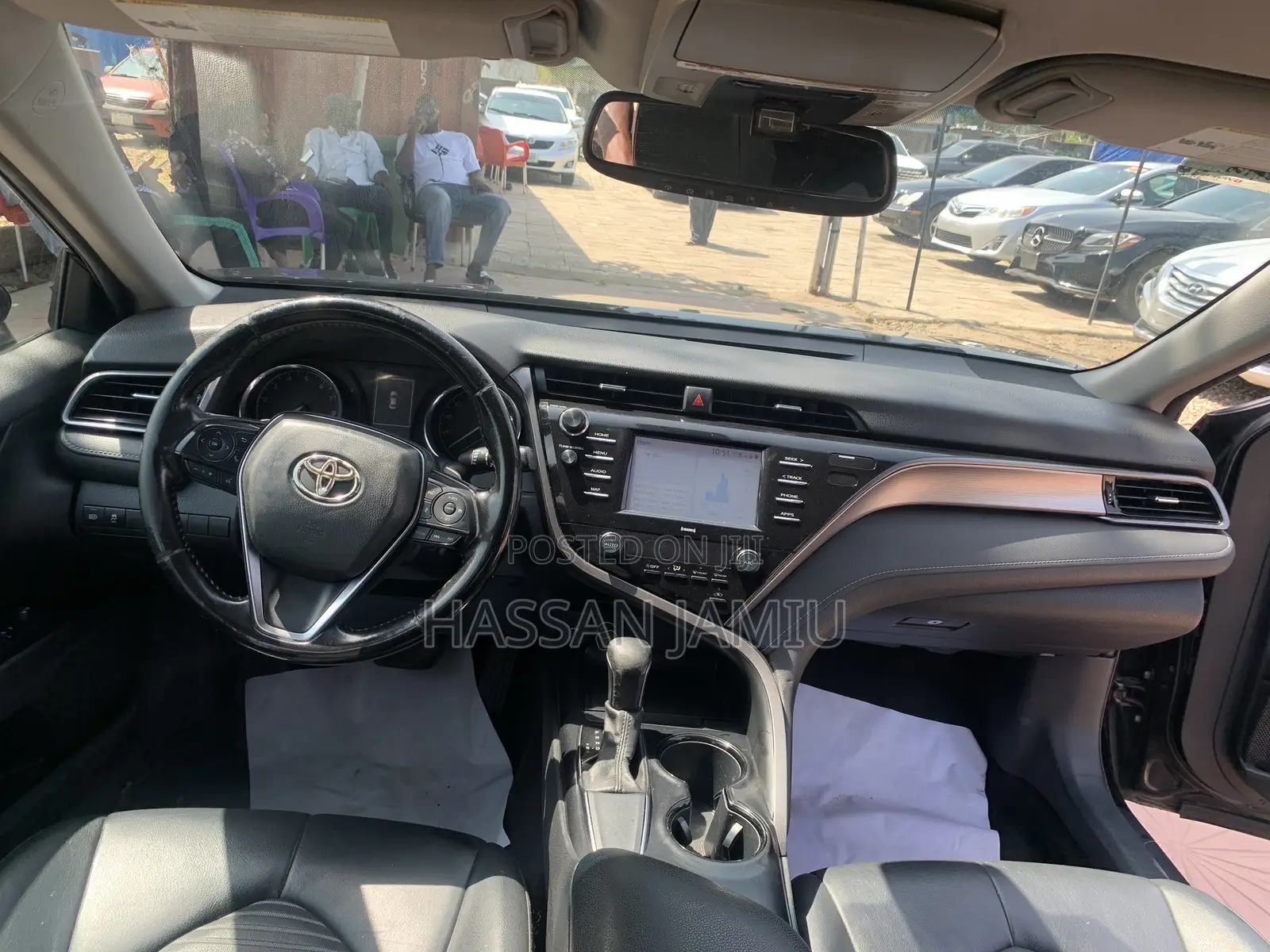 Toyota Camry SE FWD 2020 Black