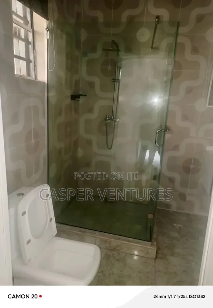 Furnished 4bdrm Duplex in Ocean Breeze, Chevron for rent