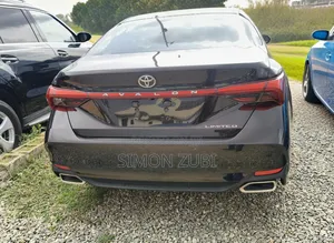 Toyota Avalon Limited FWD Sedan (3.5L V6 8A) 2019 Black