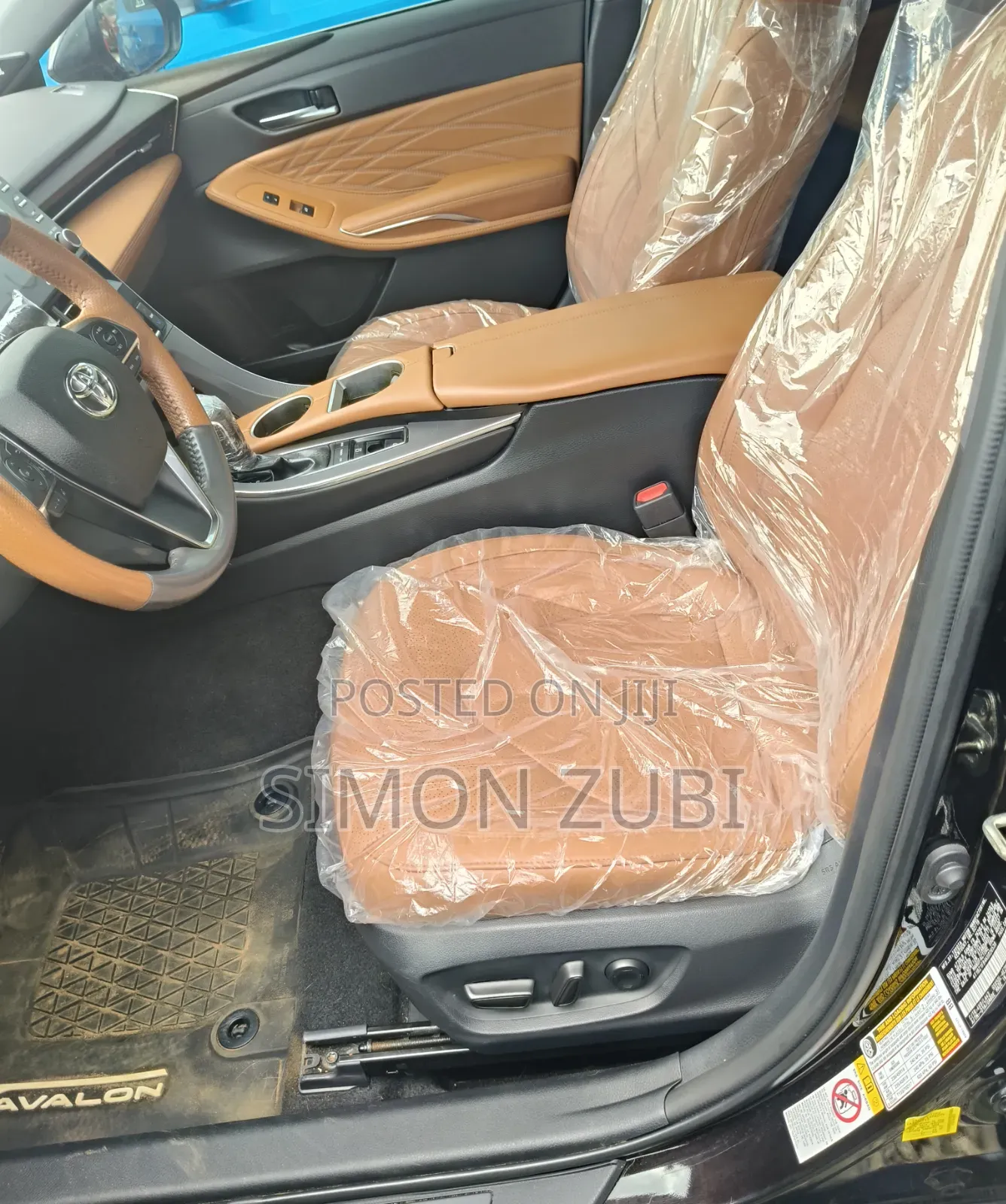 Toyota Avalon Limited FWD Sedan (3.5L V6 8A) 2019 Black