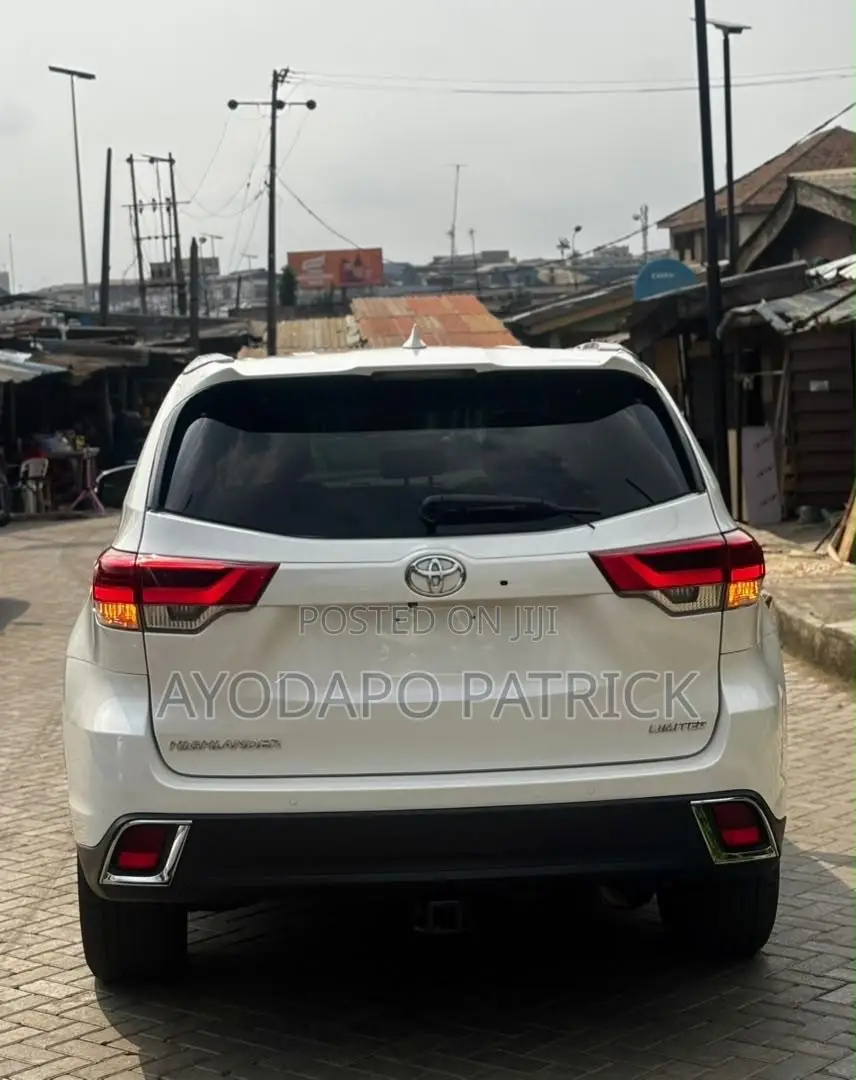 Toyota Highlander Limited 4x4 V6 (3.5L 6cyl 8A) 2018 White
