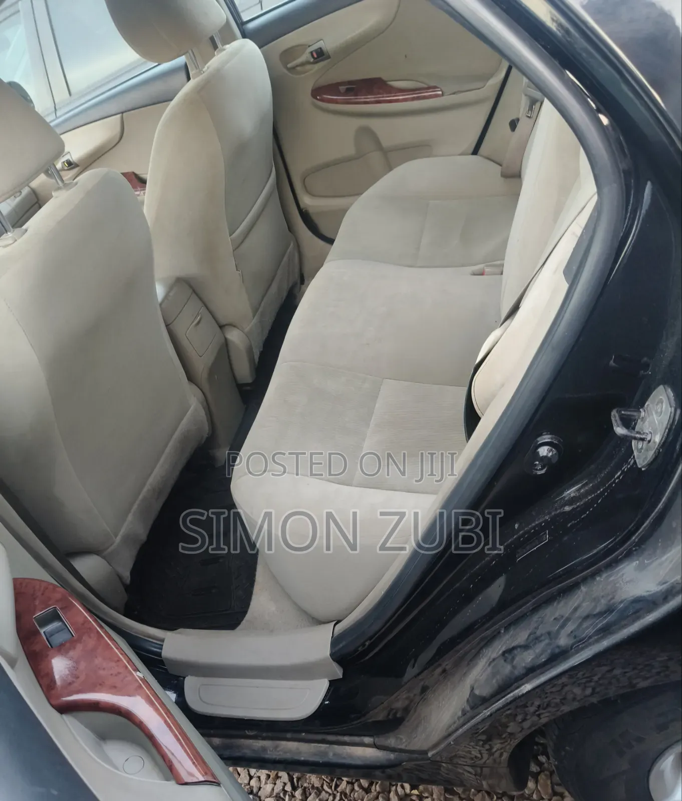 Toyota Corolla LE 4dr Sedan (1.8L 4cyl 4A) 2012 Black