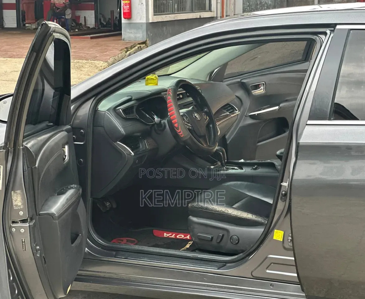 Toyota Avalon 2013 Black