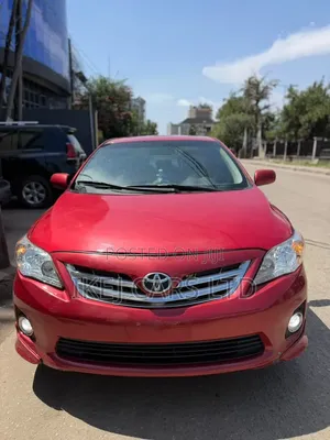 Toyota Corolla 2013 Red