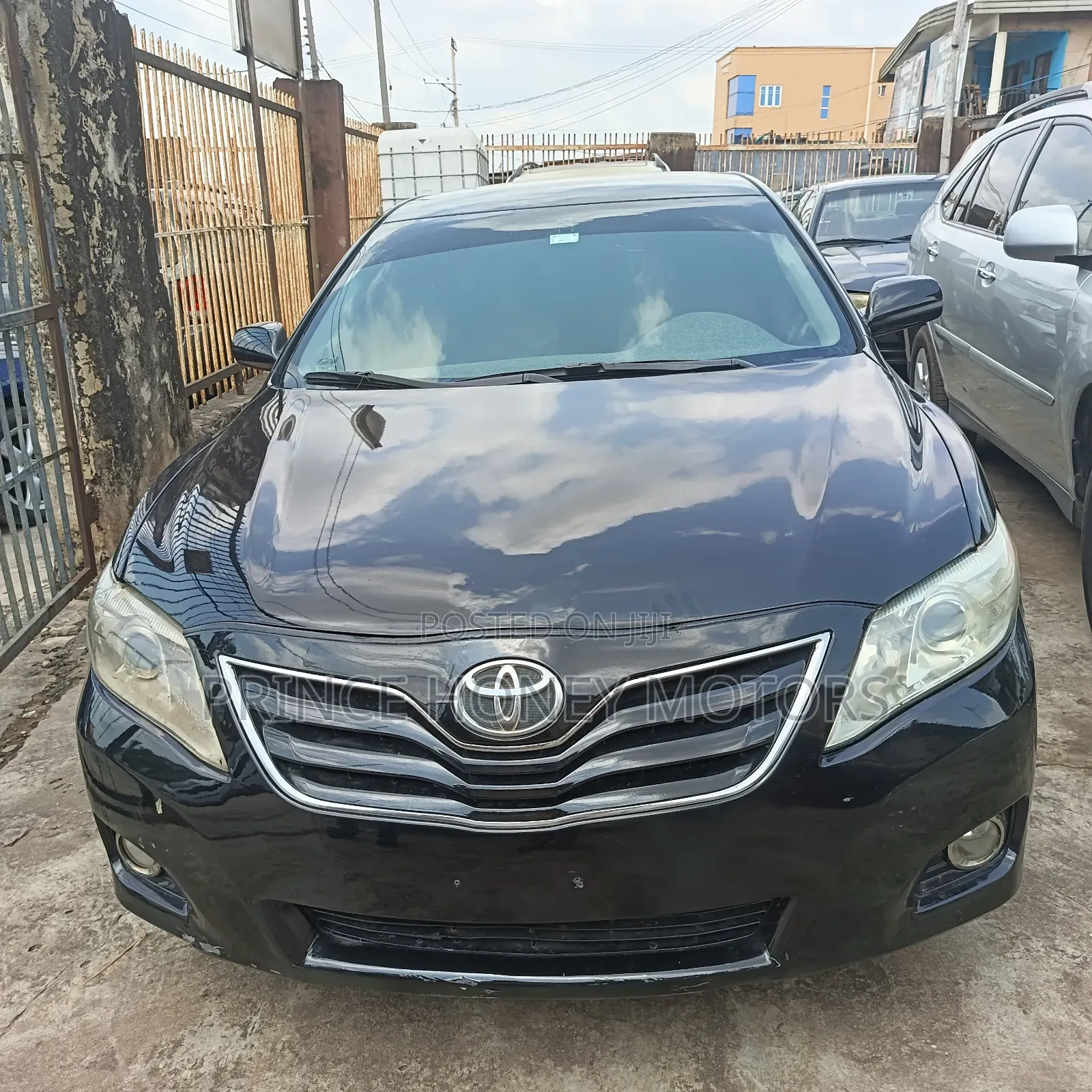 Toyota Camry LE 4dr Sedan (2.5L 4cyl 6AM) 2010 Black