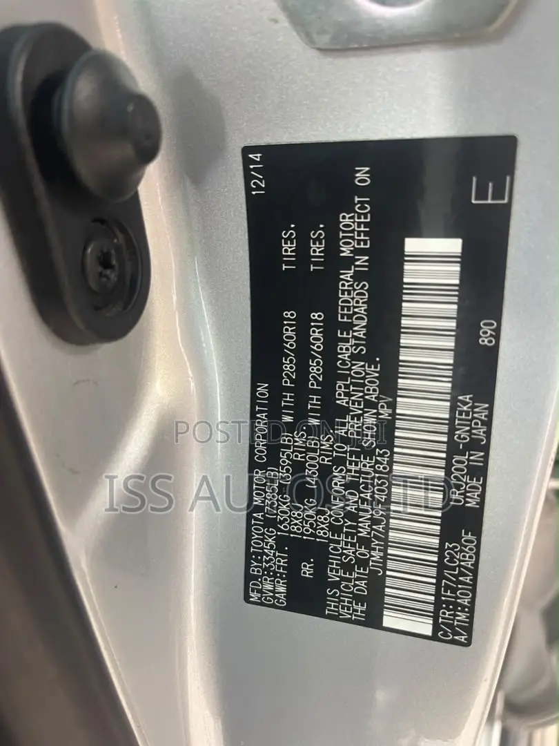Toyota Land Cruiser 79 Series 2015 Silver