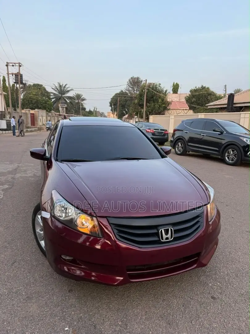 Honda Accord 2008 Maroon