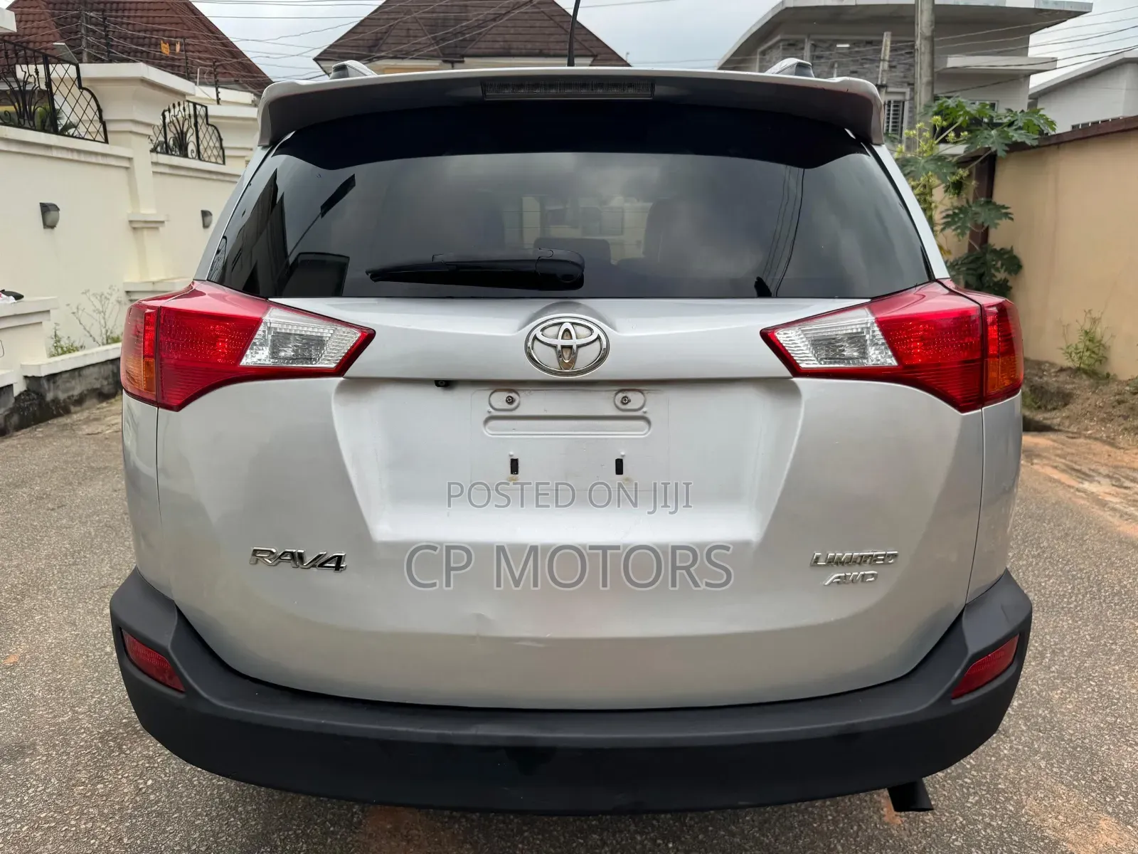 Toyota RAV4 Limited 4dr SUV AWD (2.5L 4cyl 6A) 2014 Silver