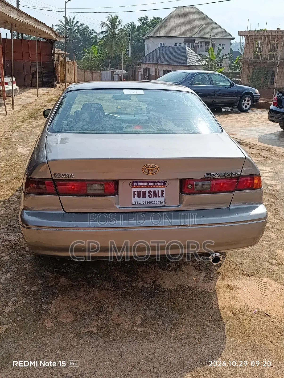 Toyota Camry LE 4dr Sedan (2.2L 4cyl 4A) 2001 Pearl