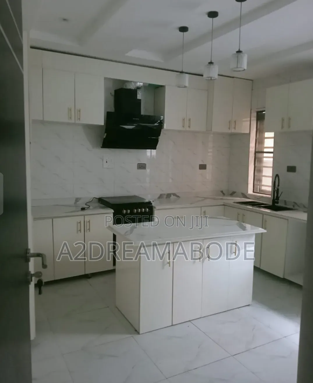 5bdrm Duplex in Magodo Phase 1 for rent