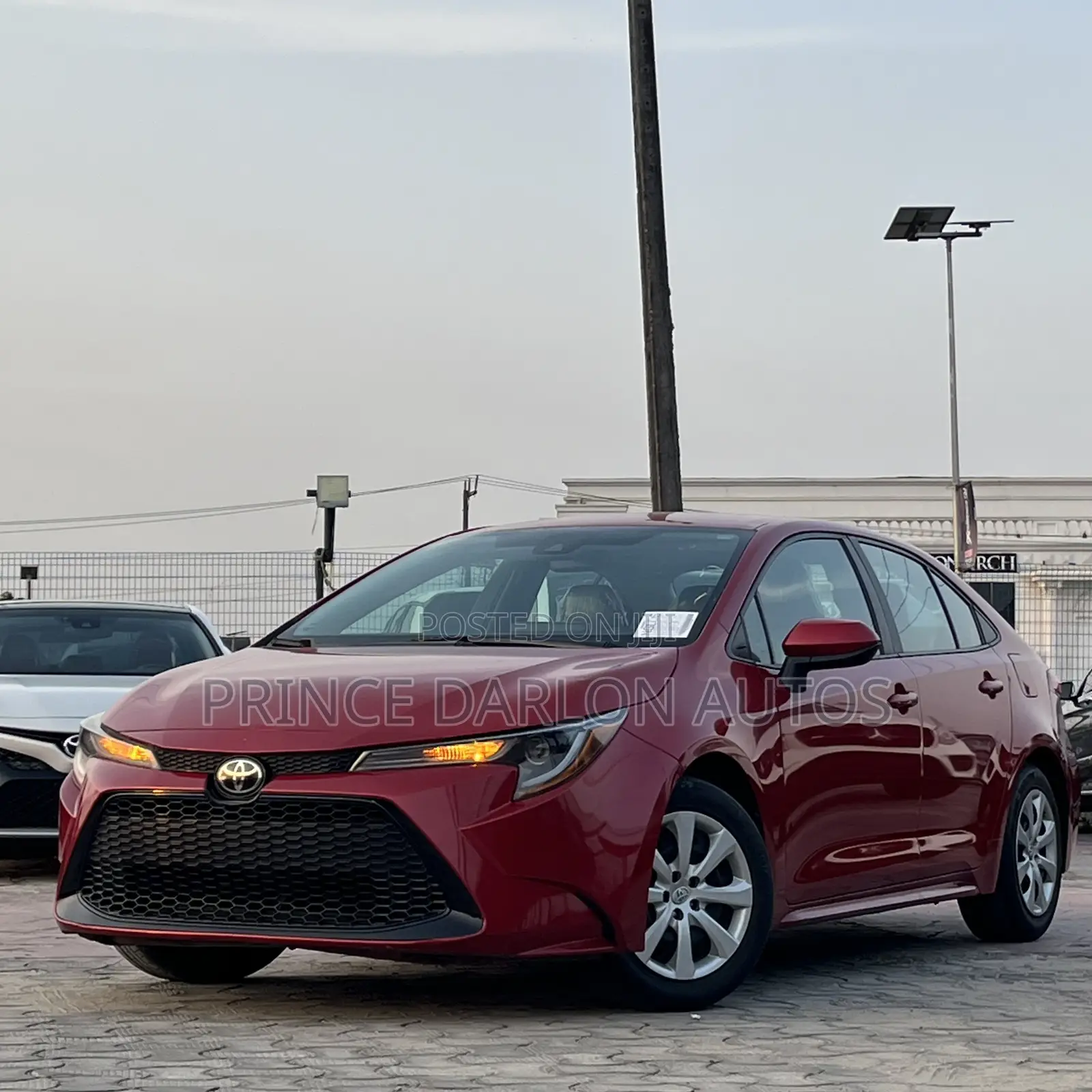 Toyota Corolla LE 2021 Red