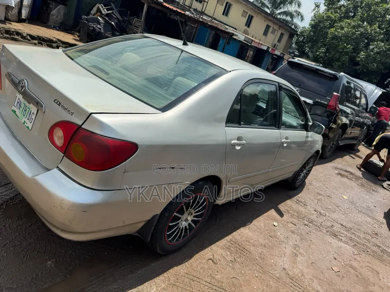 Toyota Corolla LE 2004 Silver
