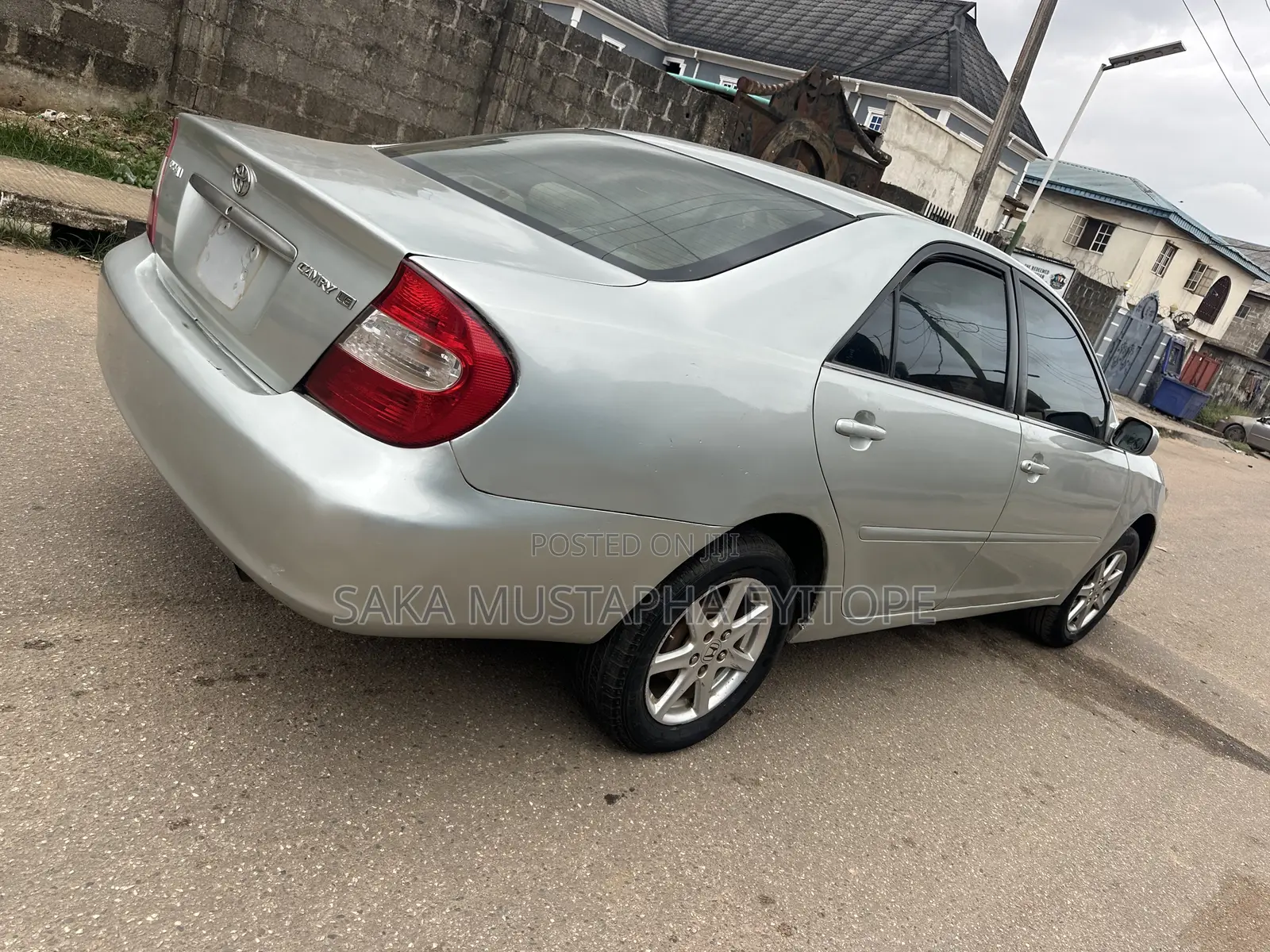 Toyota Camry LE 4dr Sedan (2.4L 4cyl 4A) 2004 Silver