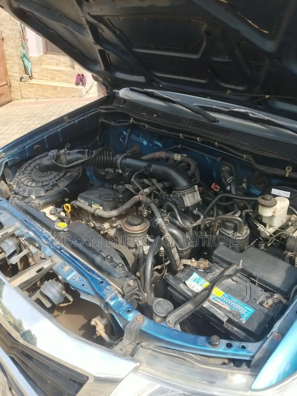 Toyota Hilux 2013 Blue