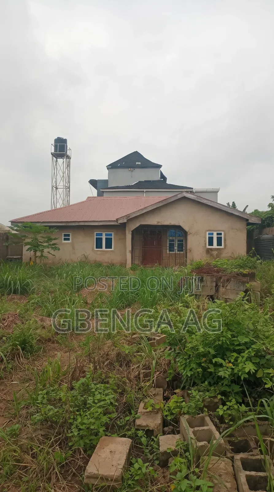 4bdrm Bungalow in Prime Estate Ofada, Obafemi-Owode for sale