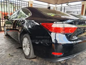 Lexus ES 350 FWD 2015 Black