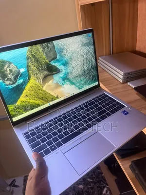 Laptop HP EliteBook 850 G8 16GB Intel Core i7 SSD 512GB