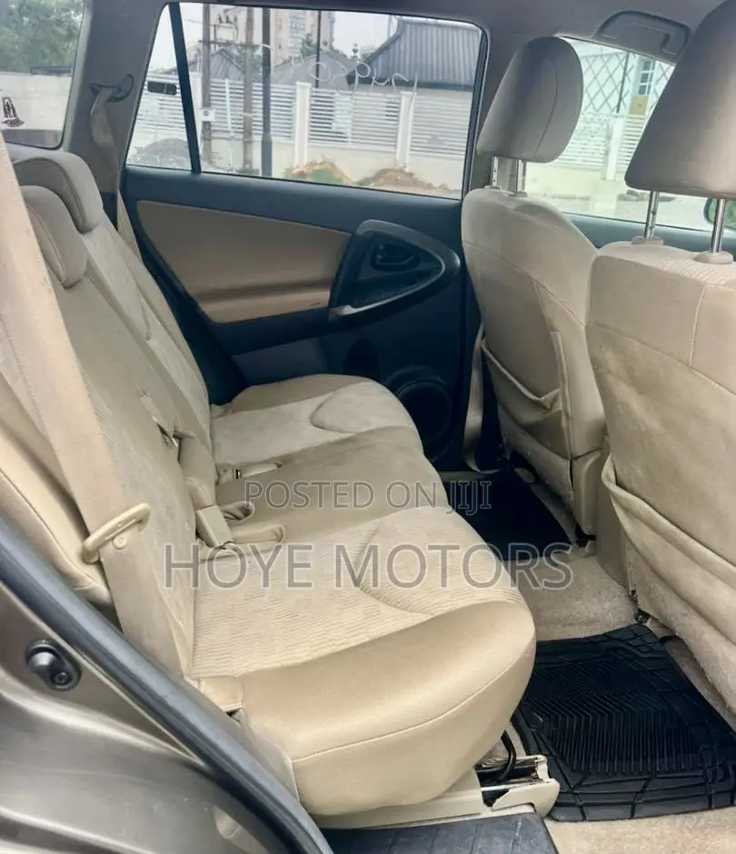 Toyota RAV4 2.5 4x4 2010 Brown