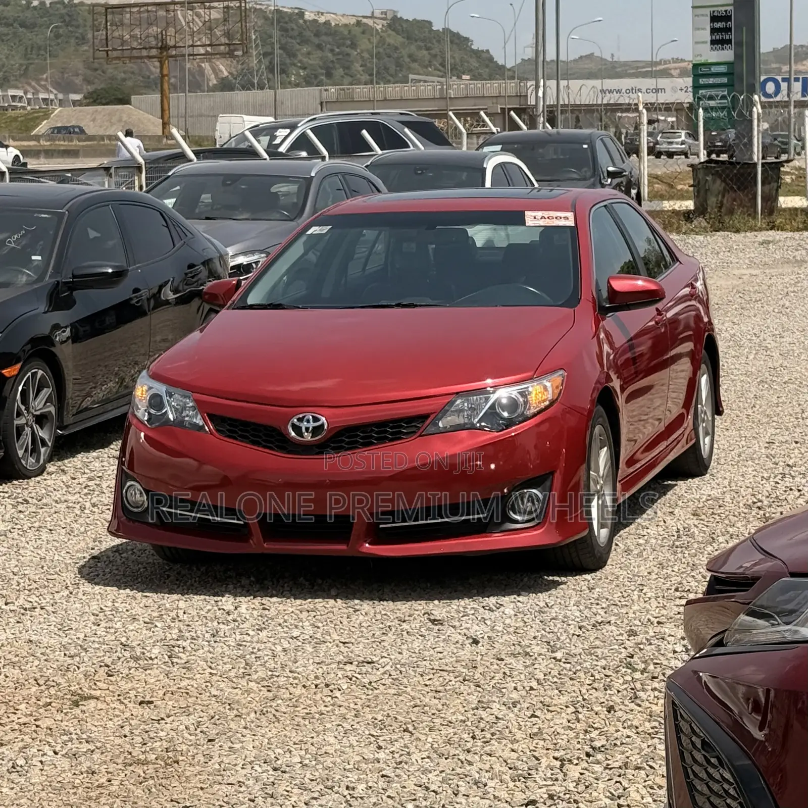 Toyota Camry 2014 Red
