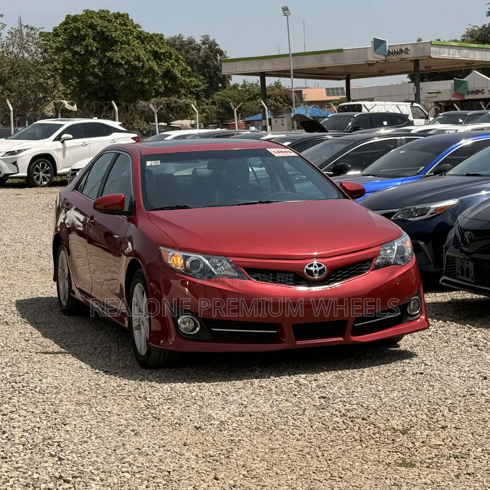 Toyota Camry 2014 Red