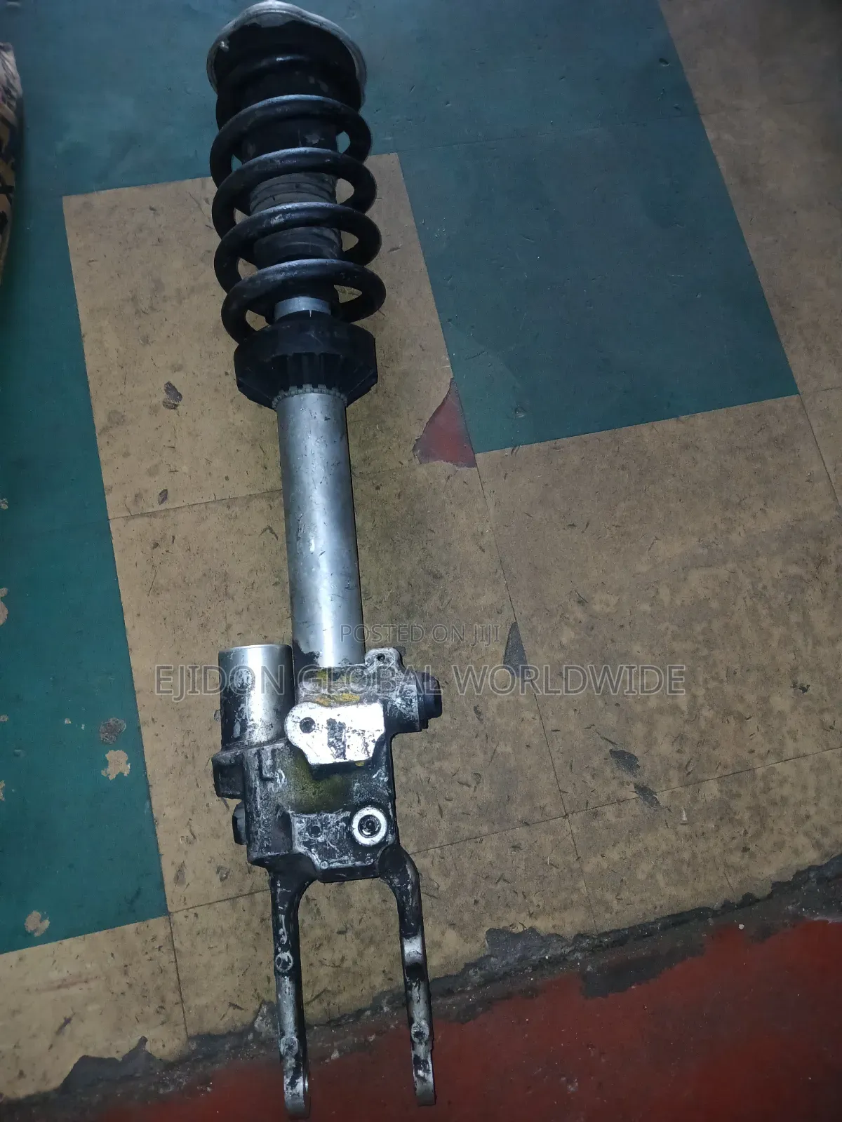 Front Spring Shock Mercedes Benz Gwagon 2021 2023 2025 2026