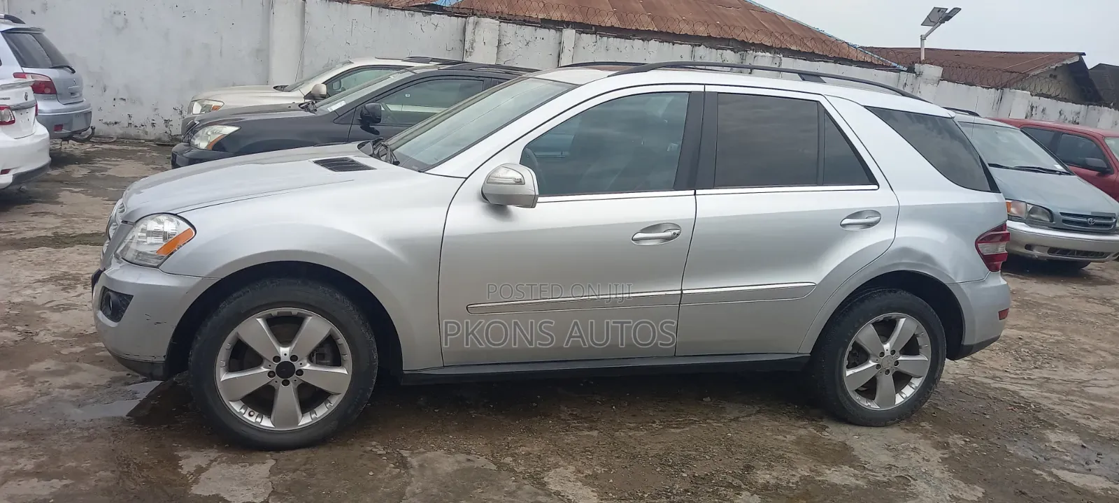 Mercedes-Benz M Class 2010 Silver