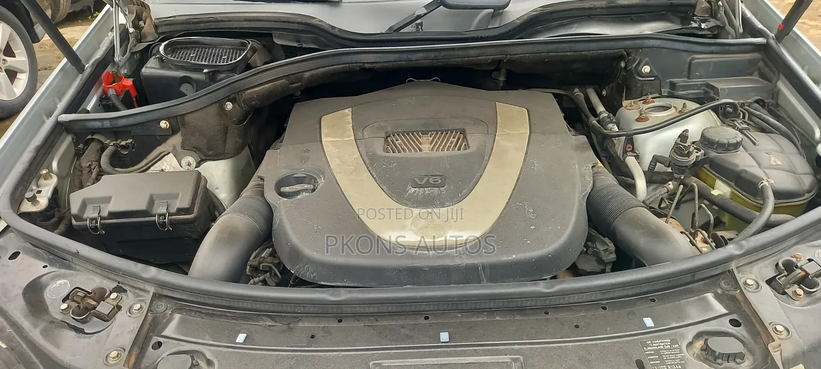 Mercedes-Benz M Class 2010 Silver