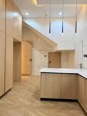 5bdrm Duplex in Nugget, Guzape District for sale