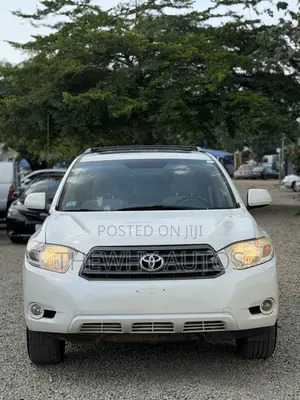 Toyota Highlander Base 2009 White
