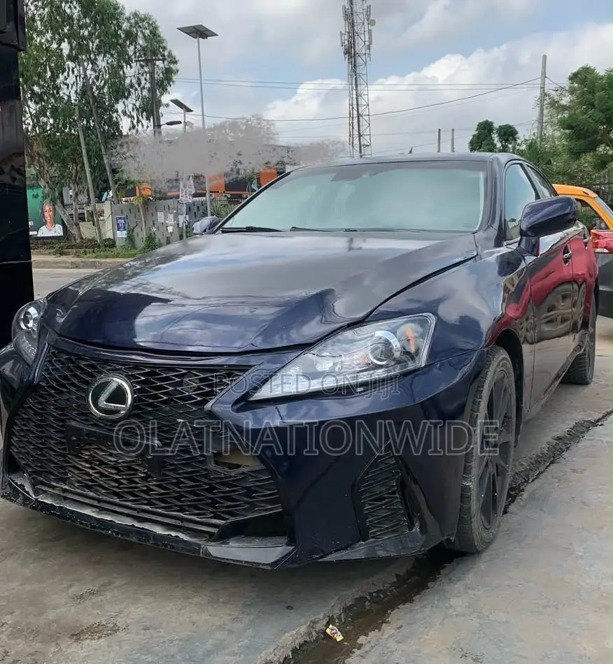 Lexus IS 2008 Blue