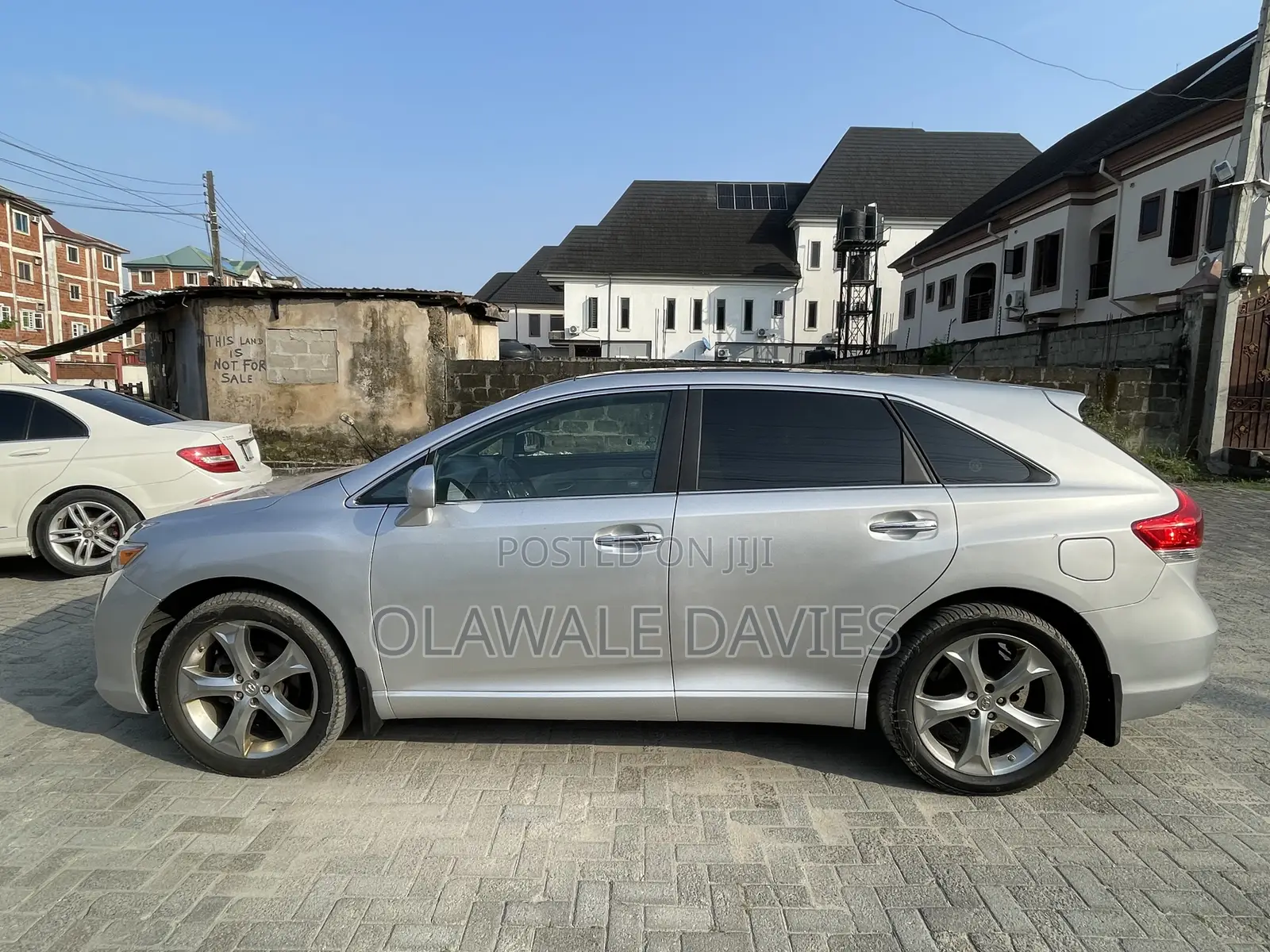 Toyota Venza 2010 Silver