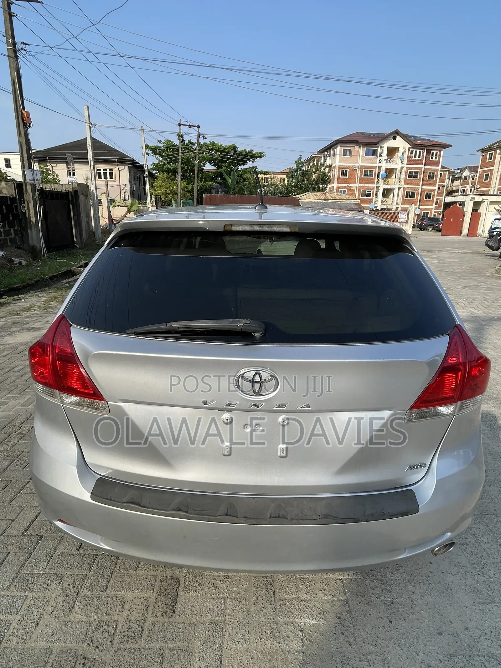 Toyota Venza 2010 Silver