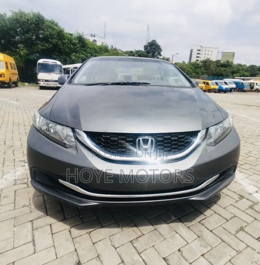 Honda Civic Sedan LX 2013 Gray