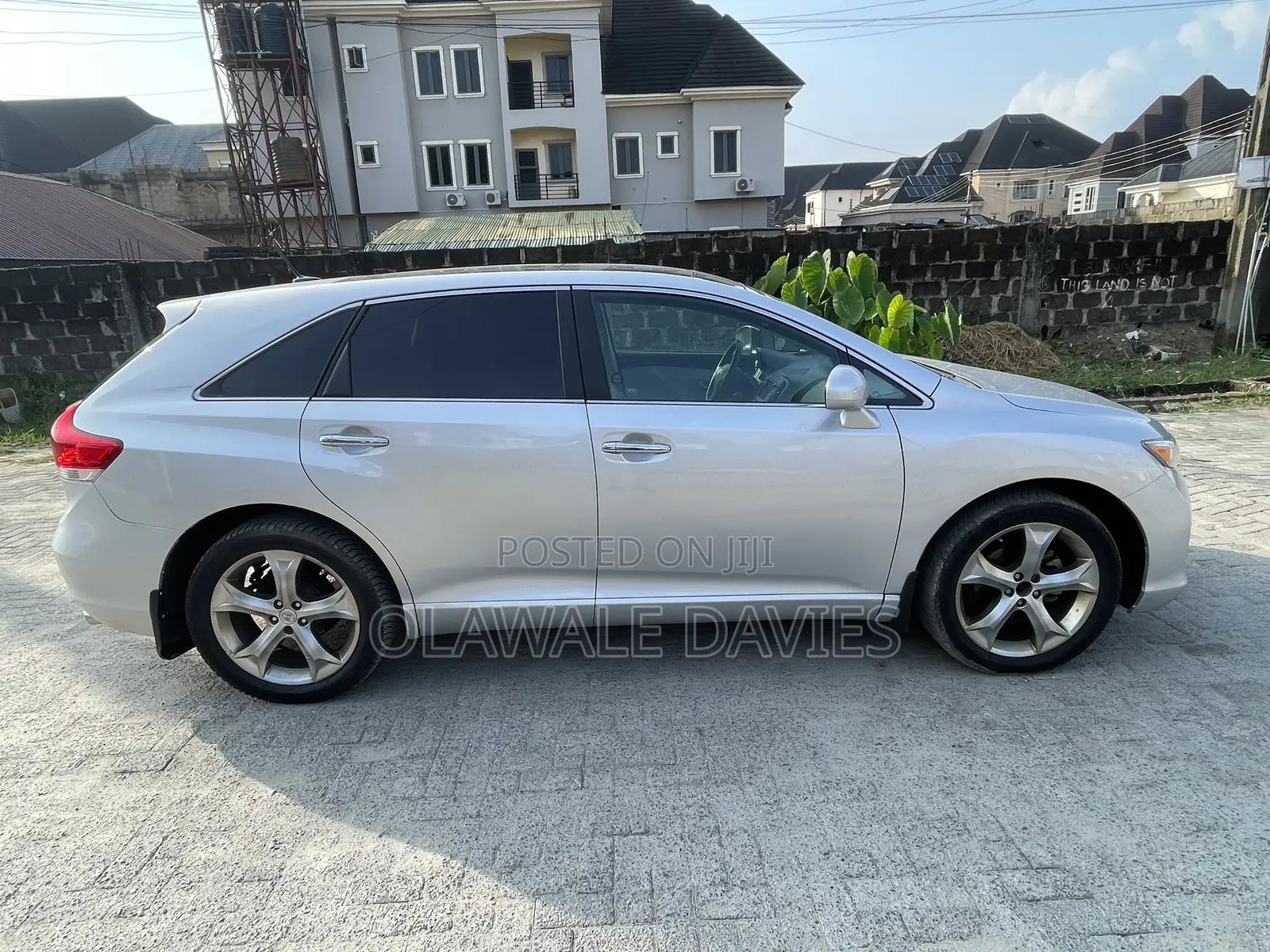 Toyota Venza 2010 Silver