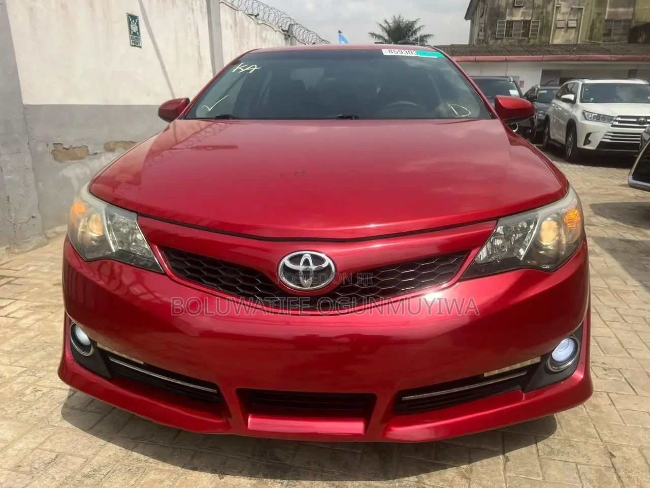 Toyota Camry SE 4dr Sedan w/Prod. End 11/13 (2.5L 4cyl 6A) 2014 Red