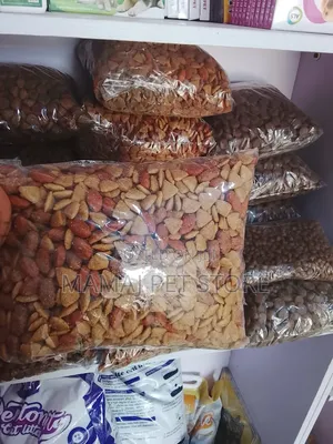 Dog Chow 1kg Dispense Dry Food