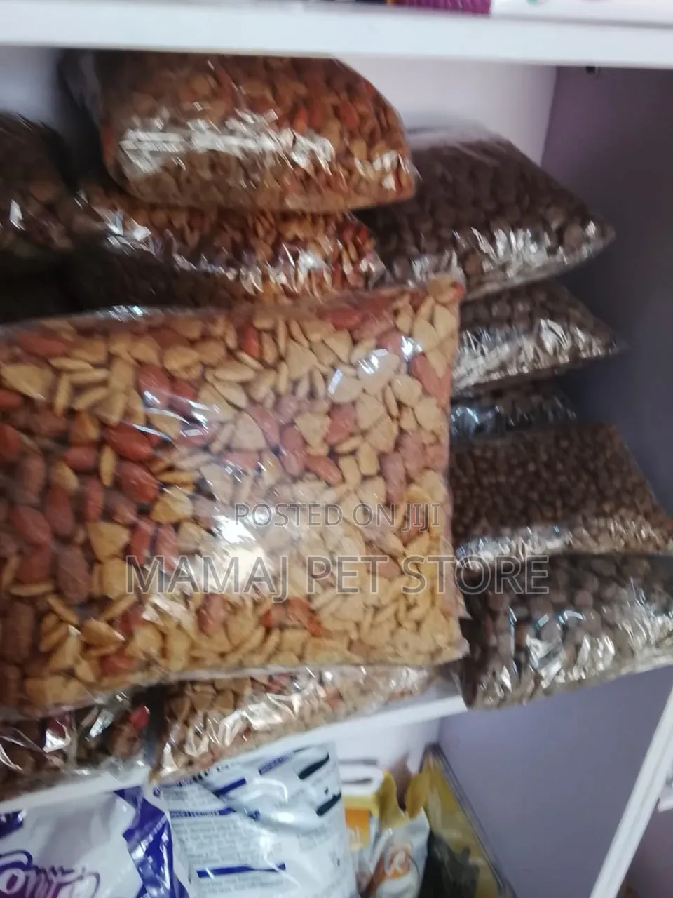 Dog Chow 1kg Dispense Dry Food