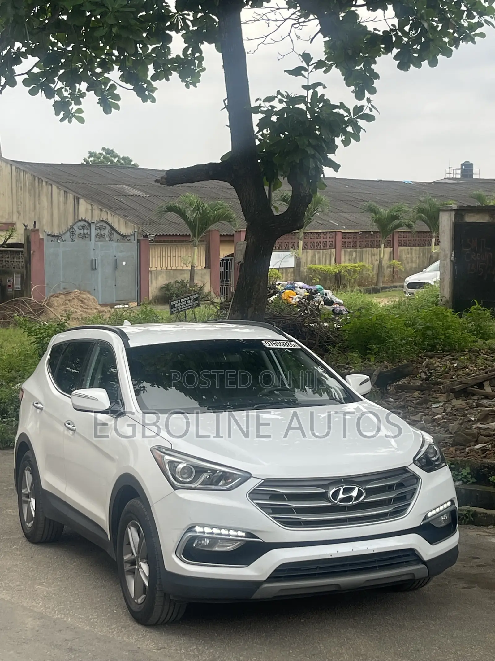 Hyundai Santa Fe 2017 White