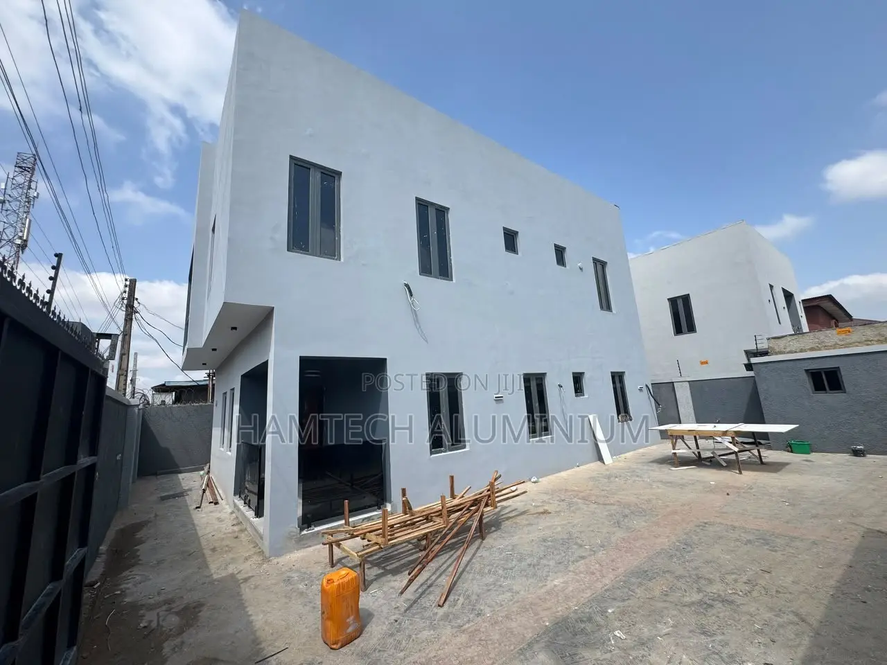 Furnished 4bdrm Duplex in More, GRA Phase 2 Shangisha for sale