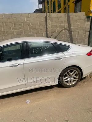 Ford Fusion 2015 White