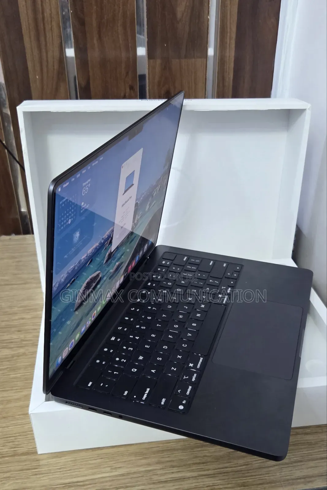 Laptop Apple MacBook Pro 2025 M5 16GB Apple M5 SSD 1T