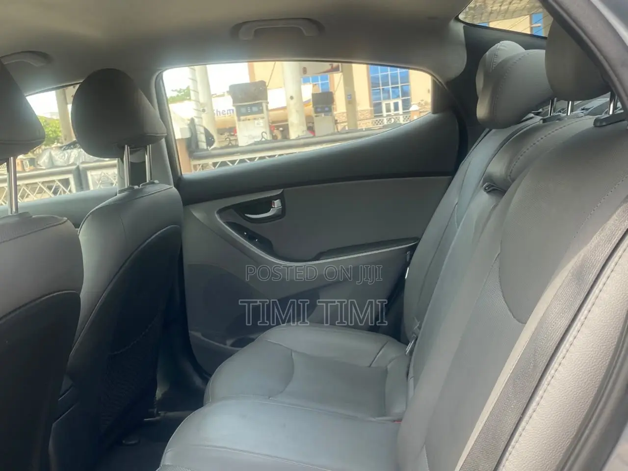Hyundai Elantra Limited PZEV 4dr Sedan (1.8L 4cyl 6A) 2015 Silver