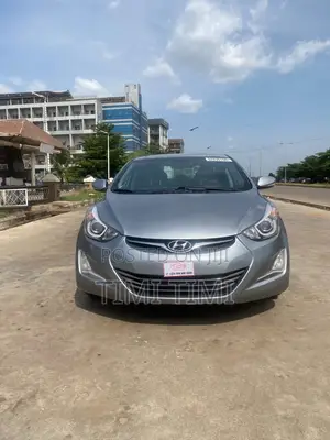 Hyundai Elantra Limited PZEV 4dr Sedan (1.8L 4cyl 6A) 2015 Silver