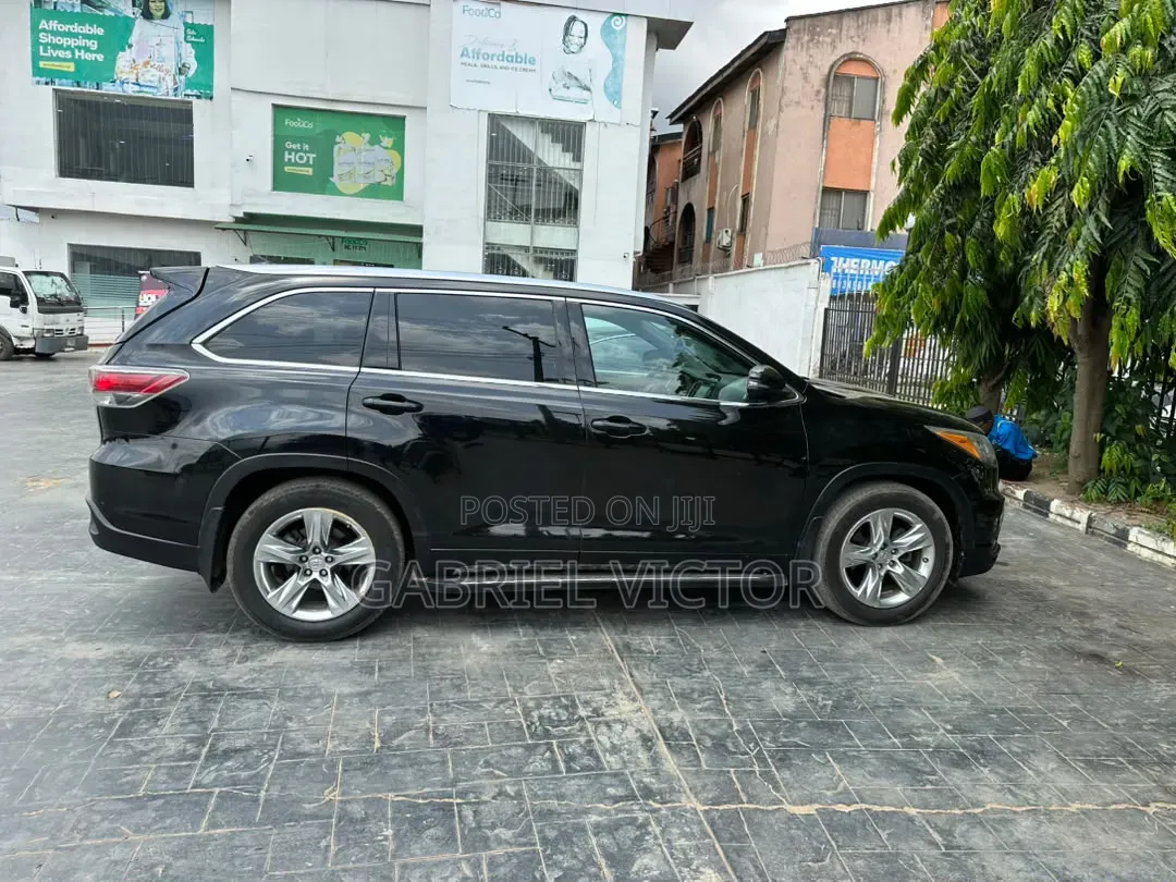 Toyota Highlander Limited 4dr SUV (3.5L 6cyl 6A) 2015 Black