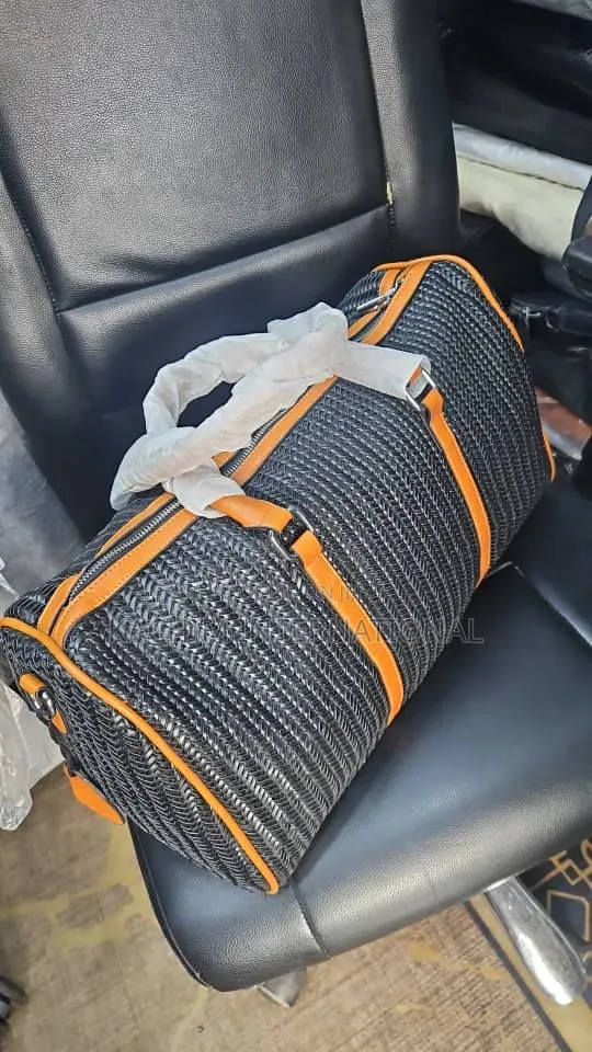 Best Luxury Non Branded Luggage Box