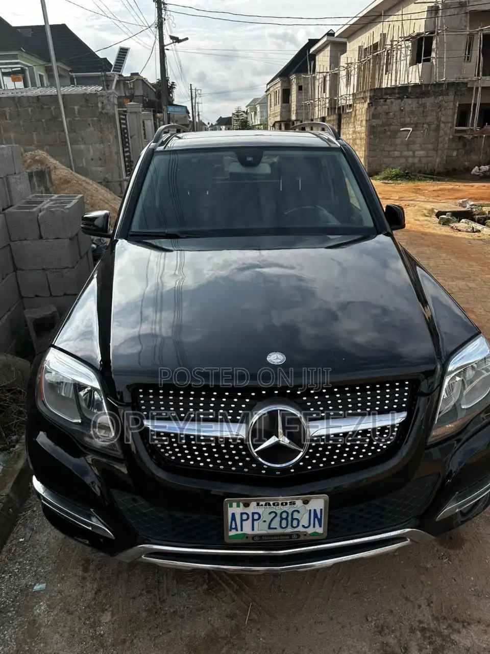 Mercedes-Benz GLK-Class Base GLK 350 4dr AWD 4MATIC (3.5L 6cyl 7A) 2015
