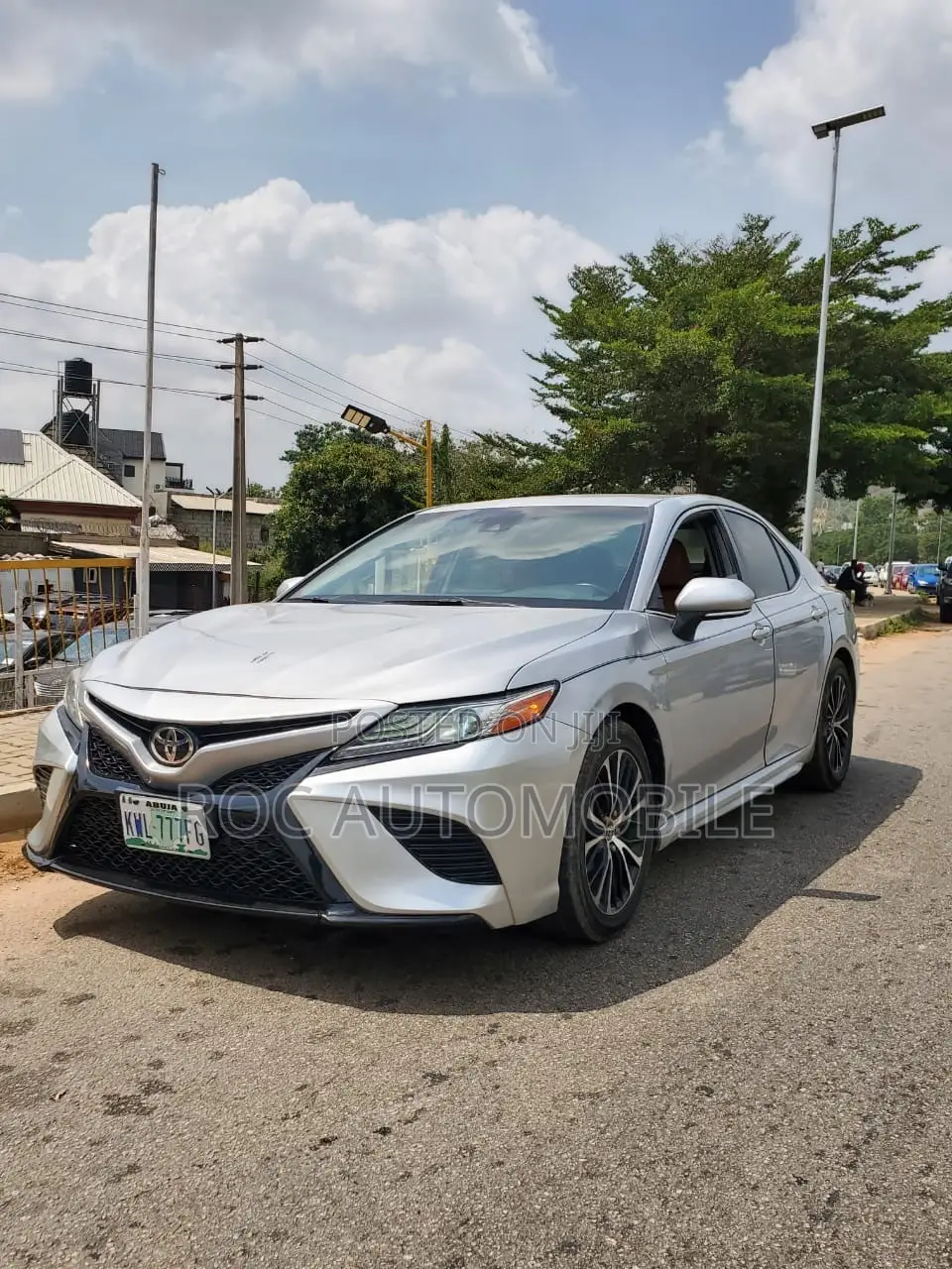 Toyota Camry 2018 Silver